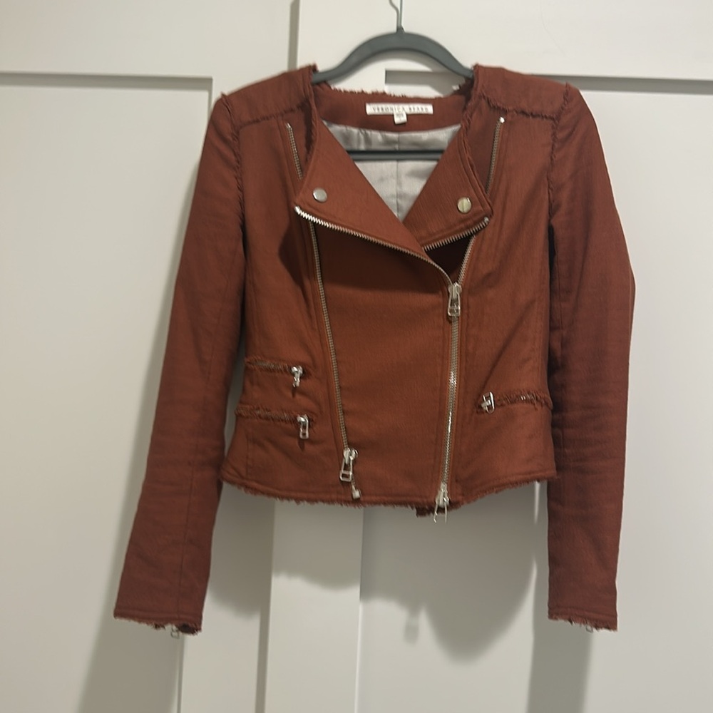 Veronica Beard zip up blazer